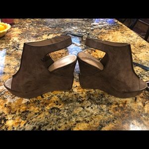 Charles by Charles David Wedges